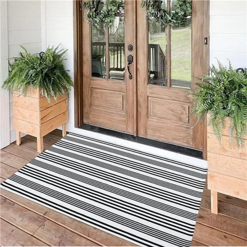 Black and White Striped Outdoor Rug Front Porch Rug 35.4''x59'' (35.4''x59'')